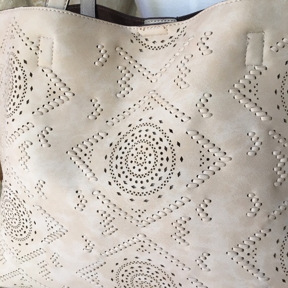 New Anthropologie Alice Springs Tote in Tan - Picture 3 of 8